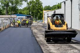 Best Asphalt Driveway Installation  in Bluffton, IN